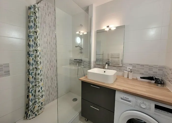 - 4 Personnes - T2 - Parking Prive - Climatisation - Fr-1-794-102 * Canet-en-Roussillon