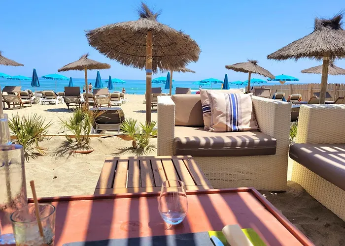 - 4 Personnes - T2 - Parking Prive - Climatisation - Fr-1-794-102 *